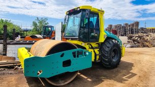 Compactor AMMANN ASC150 HX, 15 tone