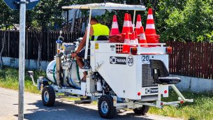 Masina de marcaj rutier, Hofmann H16-3 Universal 